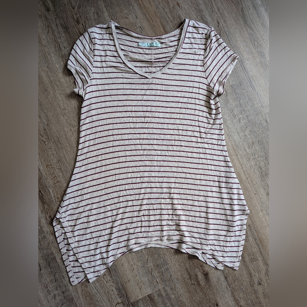 Maurice's Cream & Burgundy V-Neck Tee/Tunic